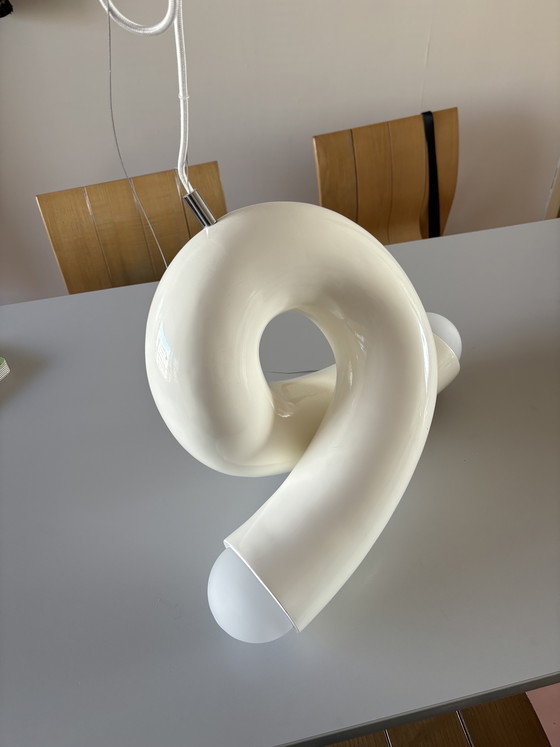 Image 1 of Westwing Spiral-Pendelleuchte – Memphis-Stil