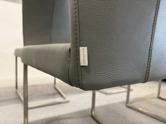 Image 1 of 6 Bert Plantagie Tidy & Misty Eetkamerstoelen Grijs Leer