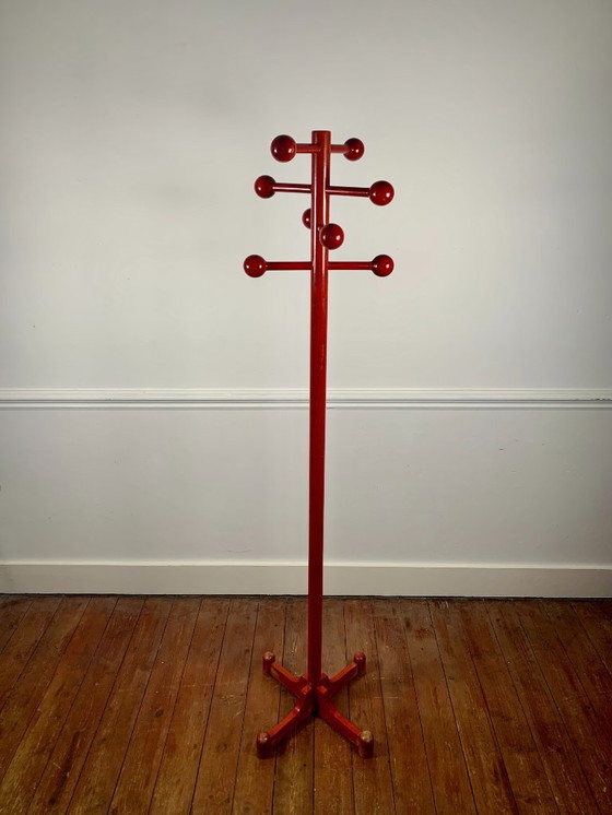 Image 1 of Appendiabiti postmoderno rosso, Italia, anni '80
