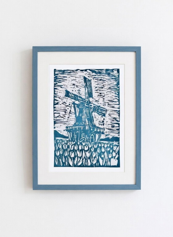 Image 1 of Grabado en linóleo de un molino de viento holandés | Tinta terracota, arte de campos de tulipanes (A4)