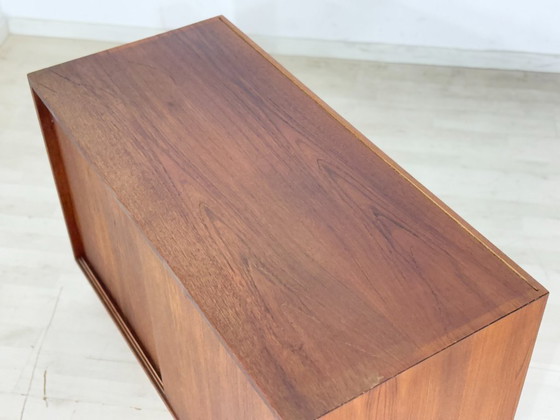 Image 1 of Deense teakhouten ladekast / vintage dressoir / woonkamerkast / halkast / commode