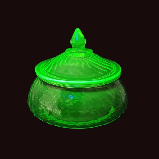 Anchor Hocking USA - Plato para dulces de vidrio de uranio Art Deco