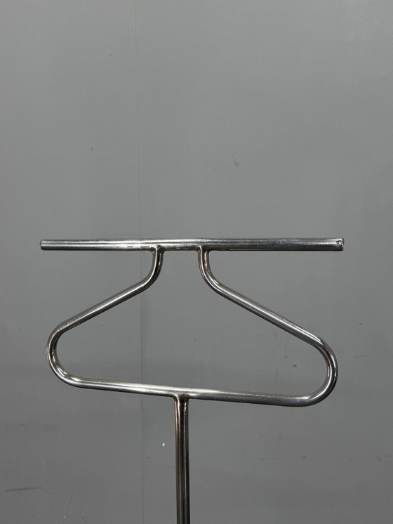 Image 1 of Valet de ropa cromado Bauhaus de la década de 1930, Checoslovaquia
