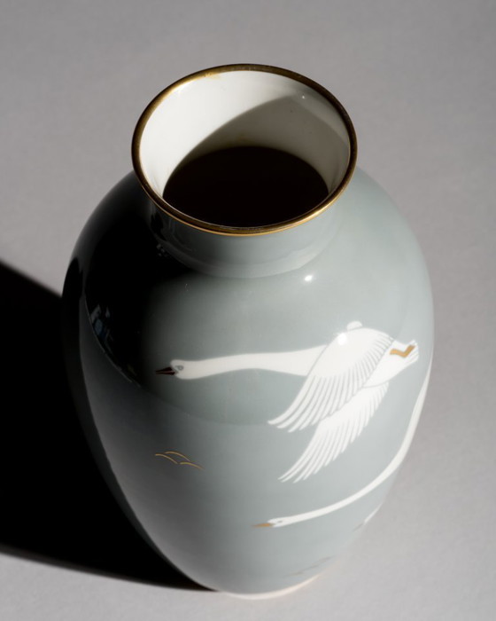 Image 1 of Rosenthal Germania "Cigni volanti" Vaso in porcellana lucida con dettagli in oro Selb 1951