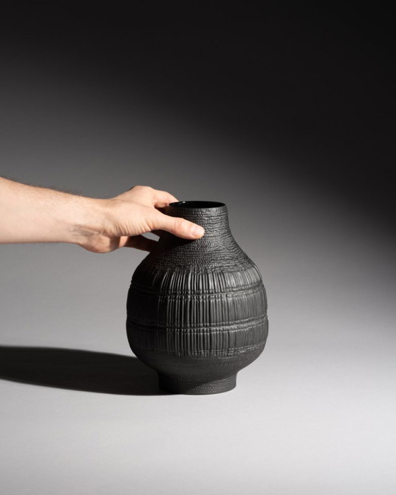 Image 1 of ROSENTHAL Vase Duo STRUCTURA RIBS Bisque Porcelaine Noire Elsa Fischer-Treyden
