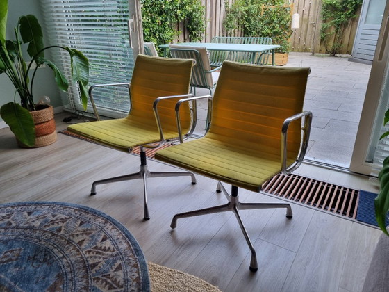 Image 1 of 2x Vitra Eames EA108 in Hopsakgelb