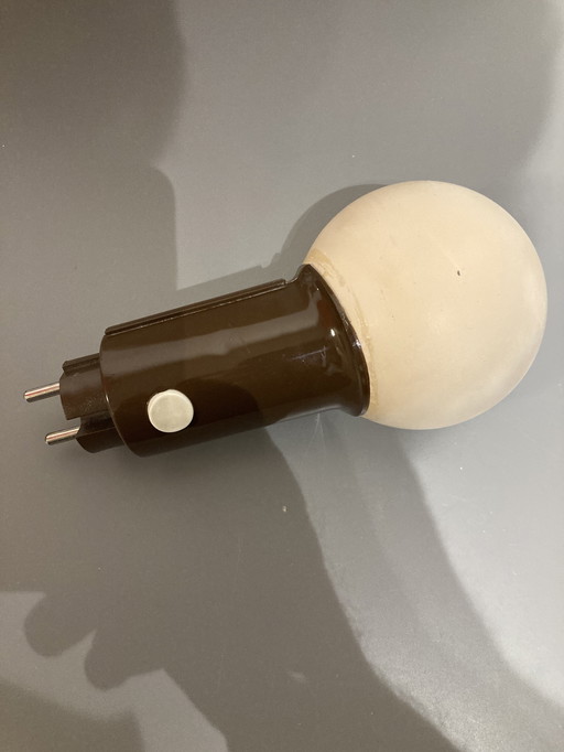 Danish plug lamp