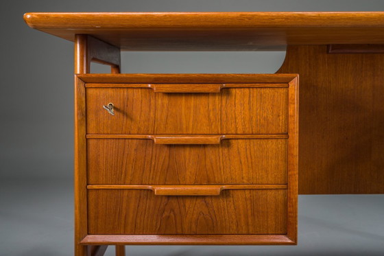 Image 1 of Teak Model 75 Desk from Omann Jun Møbelfabrik, 1960s