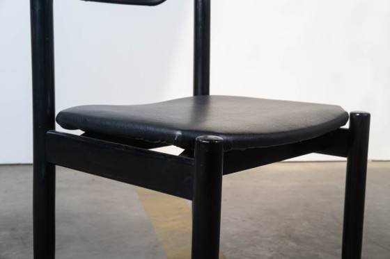Image 1 of 6 modernistische eetkamerstoelen