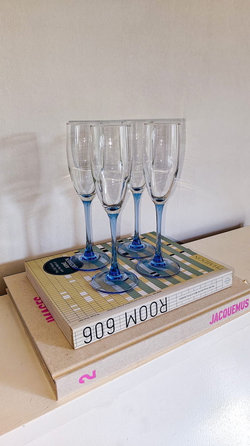 4x Champagne Glasses Luminarc France Light Blue Steel