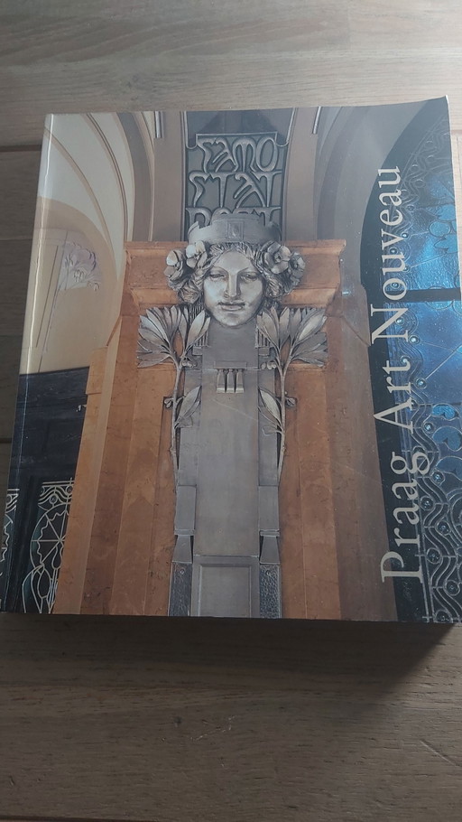 Jugendstil-Prager Buch