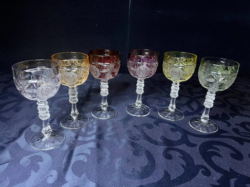 Set van 6 wijnglazen. Massief gekleurd kristal. – glazen karaffen, Crystal, Glass (photo 2 of 8)