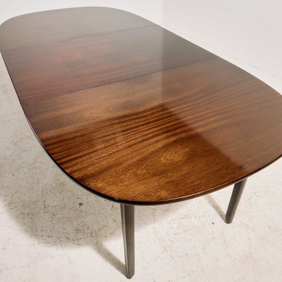 Image 1 of Juego de comedor MK11102 Rungstedlund de caoba de Ole Wanscher para Poul Jeppesen Møbelfabrik. Juego de 8