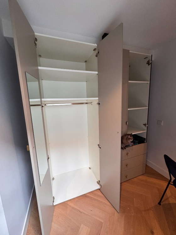 Image 1 of Armoire Hulsta moderne