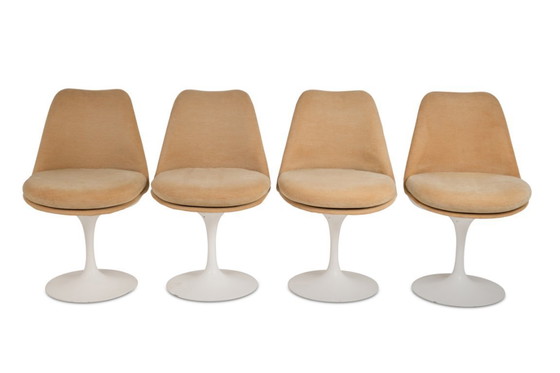 Image 1 of Eero Saarinen, per Knoll, Serie di 8 sedie "Tulip". Anni '70