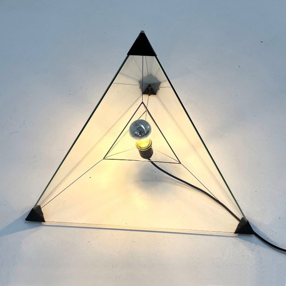 Image 1 of Tetrahedron-Lampe von Frans van Nieuwenborg & Martijn Wegman für Indoor, 1979