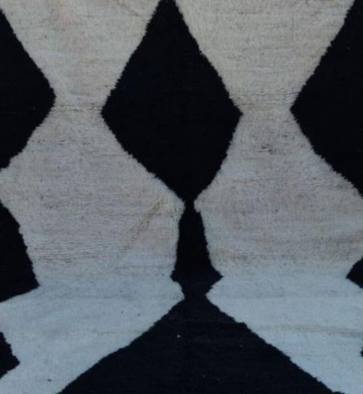 Marokkanischer schwarz-weißer Teppich aus Naturwolle, 200 cm x 300 cm
