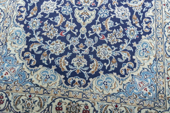 Image 1 of Handgeknoopt Perzisch tapijt - Nain 9La met zijde - 220 x 135 cm