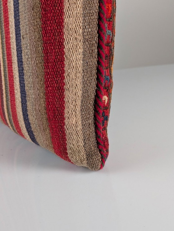 Image 1 of Gran cojín de suelo kilim soumak caucásico, de lana, mediados del siglo XX
