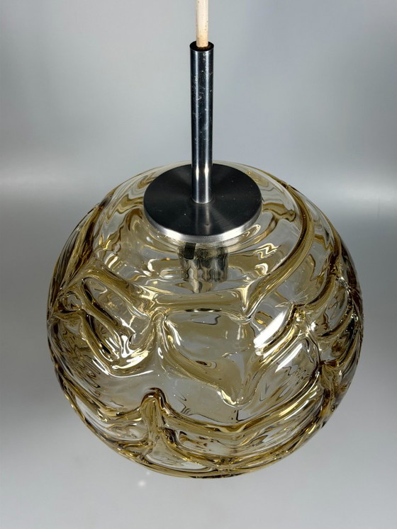 Lampada a sospensione Globe degli anni '60/'70 di Doria Leuchten, Germania. – Lampade a sospensione, Metal (photo 4 of 14)