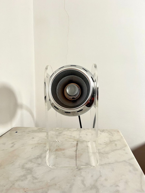 Image 1 of Lampada da tavolo vintage in acrilico Space Age di Gino Sarfatti per Arteluce, Italia, anni '60/'70