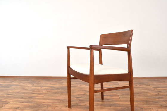 Image 1 of Fauteuils danois en teck par Henning Kjærnulf pour Korup Stolefabrik, 1960S, ensemble de 2