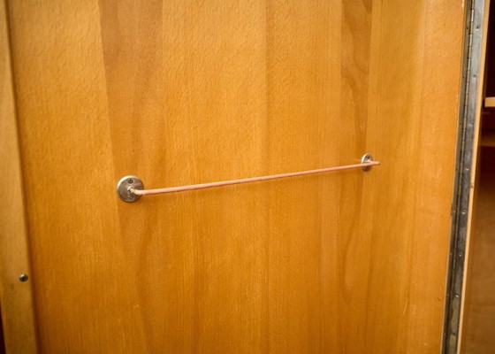 Image 1 of Art Deco kledingkast van Jindrich Halabala voor UP Závody