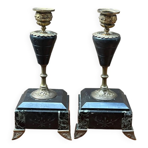 Coppia di candelabri di Napoleone III. Marmo bicolore, bronzo dorato. – kandelaars en kaarsen, Bronze, Marble