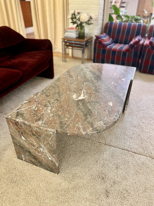 Table basse en marbre