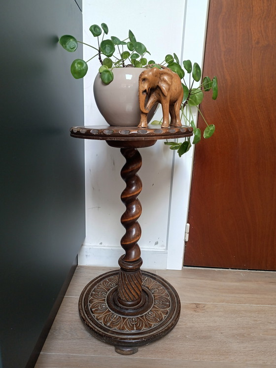 Image 1 of Piëdestal in massief hout
