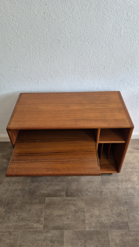 Dyrlund Teak Record Trolley | Mid-Century Danish Design – TV furniture, Wood (photo 6 of 8)