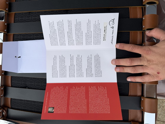 Image 1 of Lot de 2 fauteuils inclinables Knoll Barcelona d'origine + repose-pieds, cuir Venezia Cognac, neufs dans leur boîte.