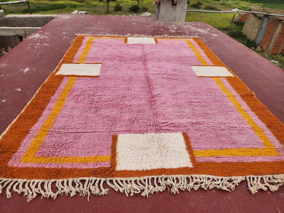 Image 1 of Vintage Beni Ouarain Moroccan Rug 290x210cm – Handmade Wool Berber Carpet in Pink & Terracotta – Large Statement Rug