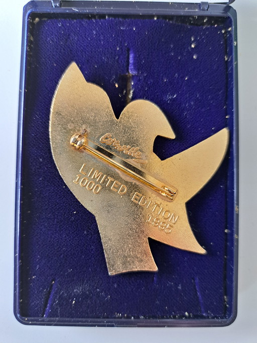 Broche Corneille