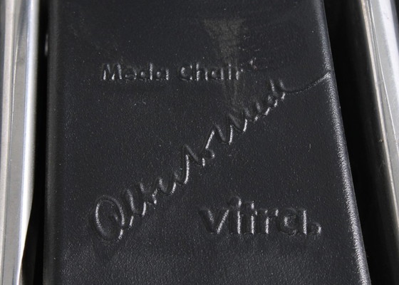 Image 1 of Silla Vitra Meda negra