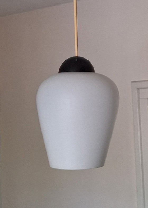 Image 1 of Lampada lampadario - Design olandese - Philips - Louis Kalff - Vetro satinato - Anni '50/60