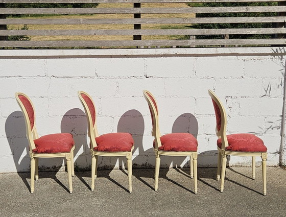 Image 1 of Set van 4 antieke Franse damaststoelen met medaillonmotief - gestoffeerde Louis XVI-stoelen - jaren 1900