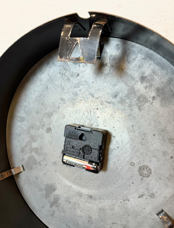 Image 1 of Zwarte industriële fabriekswandklok van Siemens, jaren 50