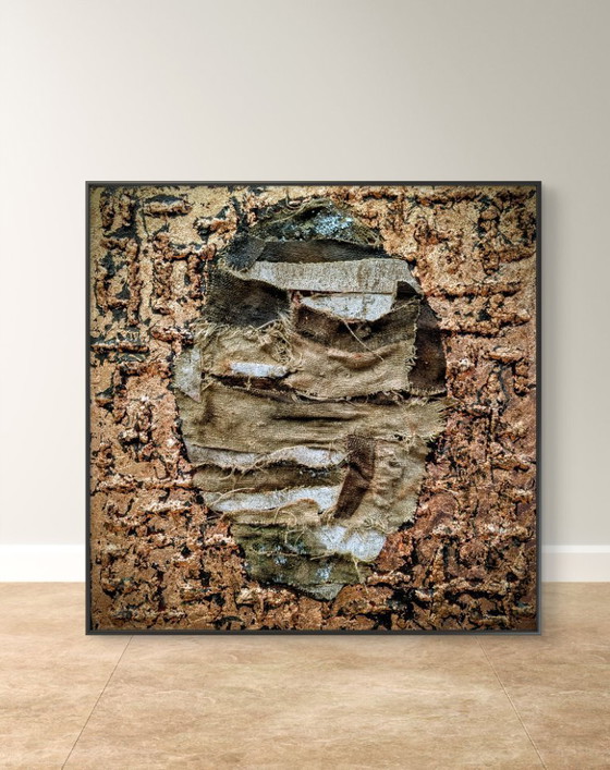 Image 1 of Facial Variations –  3 Wandobjecten met Reliëf, Linnen en Drijfhout ( ieder item 60 × 60 × 4 cm)