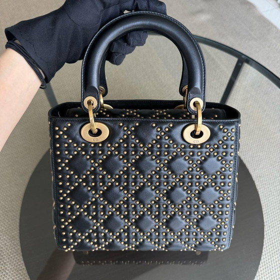 Image 1 of DIOR LADY MEDIUM FLAP - MET STUDS, CANNAGE-PATROON, ZWART, GOUDEN BESLAG
