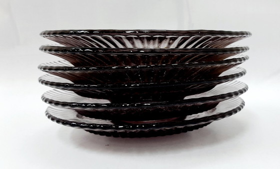 Image 1 of 6 x vintage paarse glazen dessertborden