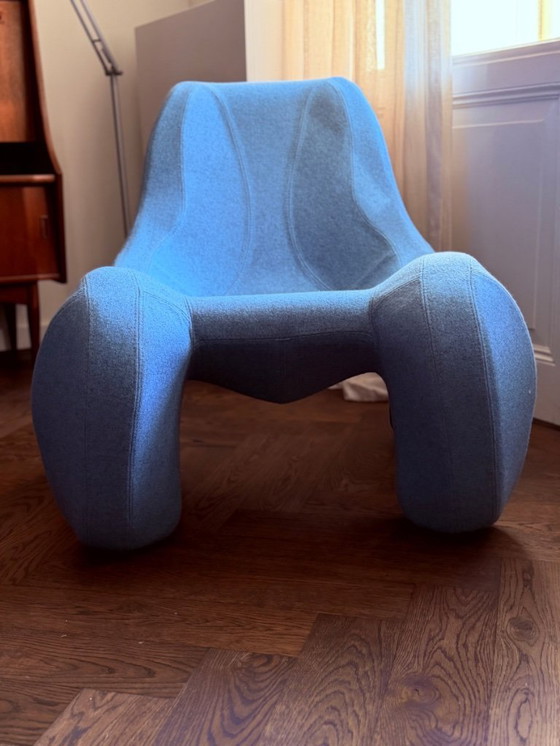 Image 1 of Max Jungblut - Club 112 Light Blue Divina MD 731 par Kvadrat