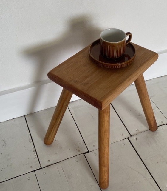 Image 1 of Tavolino laterale sgabello vintage