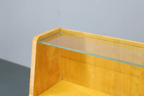 Image 1 of Cassettiera con ripiano in vetro, anni '60, Cecoslovacchia