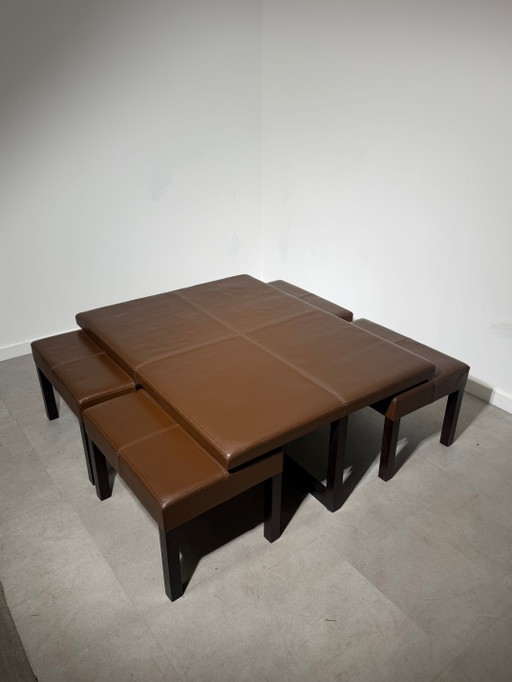 Tavolino da caffè contemporaneo in pelle con quattro sgabelli impilabili – zithoek, Wood