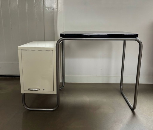 Table d'écriture de style Bauhaus, milieu du XXe siècle, petit bureau, Mauser GmbH, Allemagne