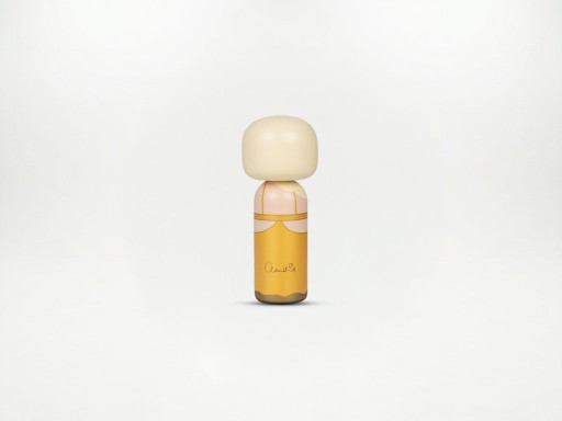 Lucie Kaas Kokeshi Claudia Schiffer | Sketch.inc