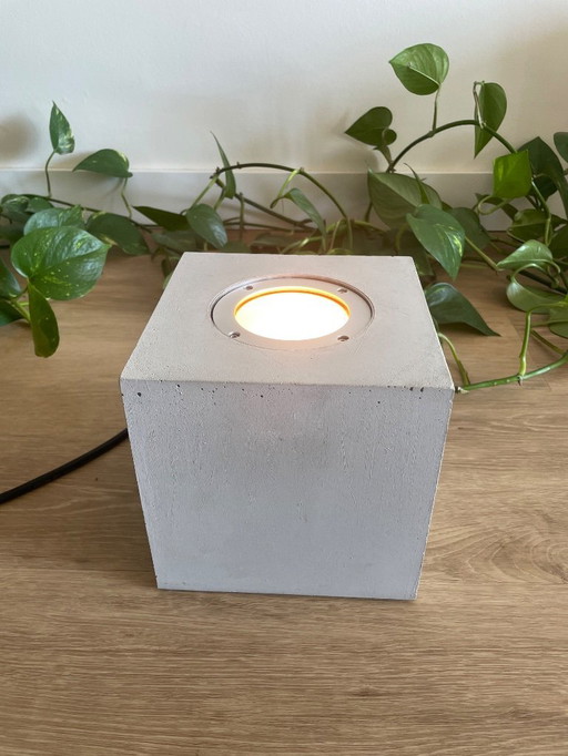 Davide Groppi Betonnen Vloerlamp ‘Q2’ voor Binnen