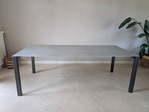 Pedro Dining Table | Bert Plantagie | 220x100x77