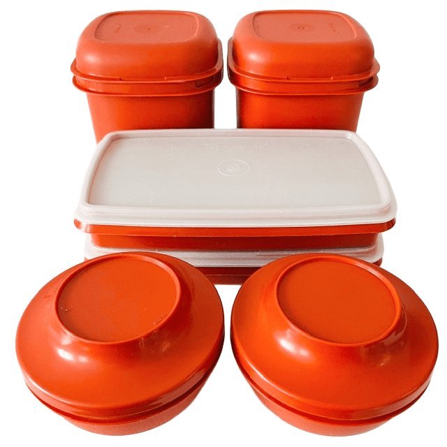 Vintage Tupperware set of six | Kitchen accessories second-hand